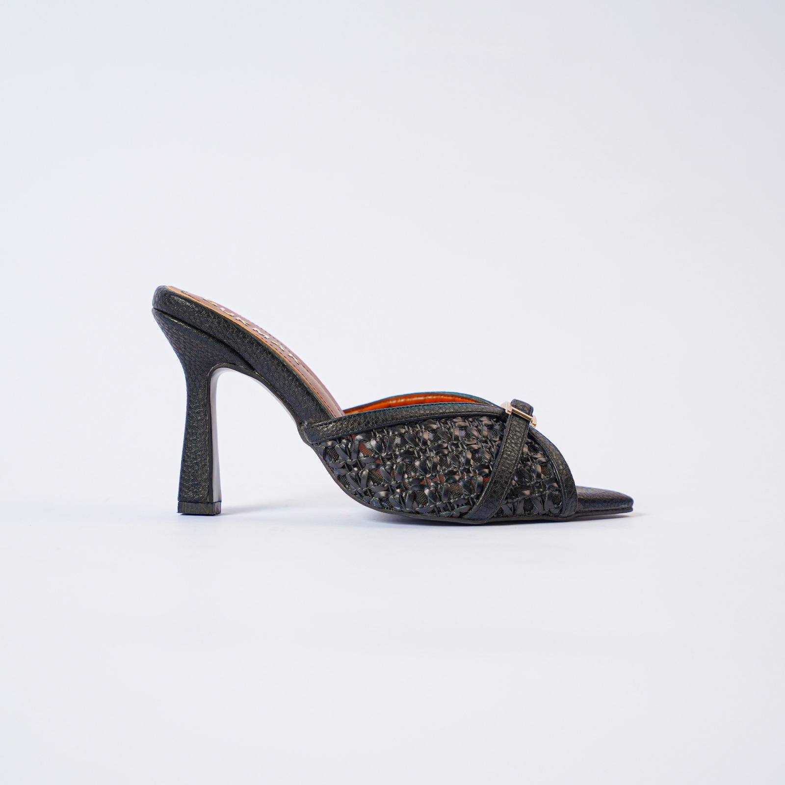 SLN-6707 Black
